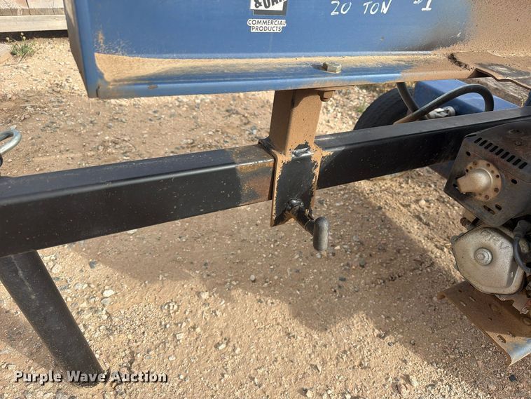 image for item EW1183 Iron & Oak wood splitter