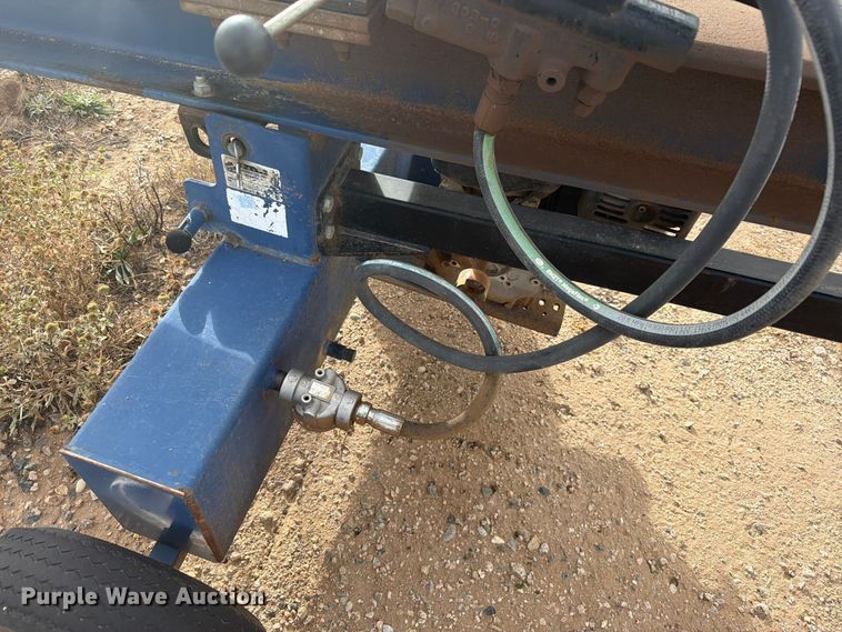 image for item EW1183 Iron & Oak wood splitter