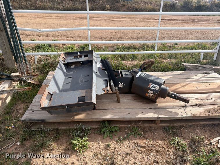 image for item EW1184 Bobcat 15C skid steer auger