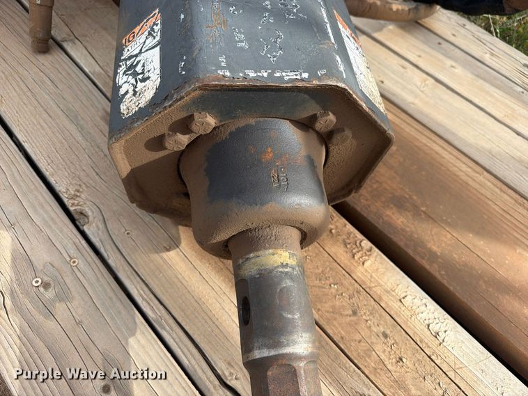 image for item EW1184 Bobcat 15C skid steer auger