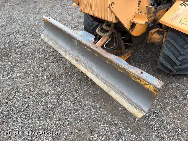 image for item EW1189 2001 Case 560 trencher