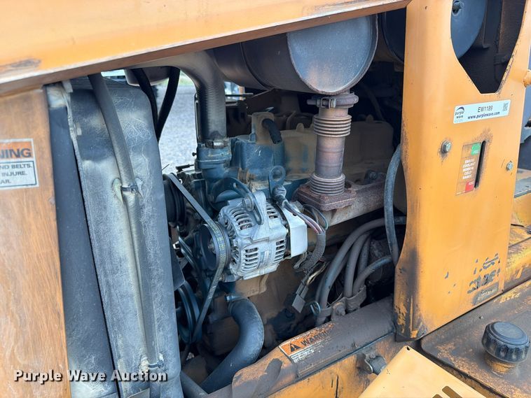 image for item EW1189 2001 Case 560 trencher