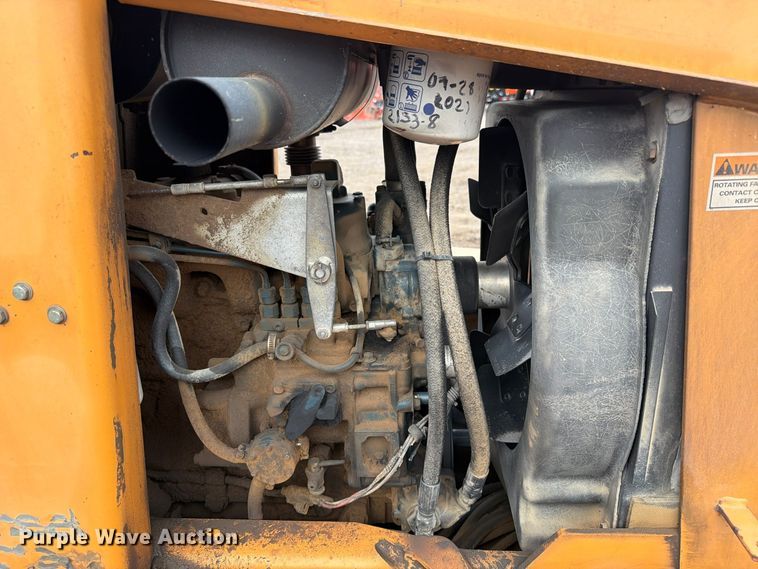 image for item EW1189 2001 Case 560 trencher