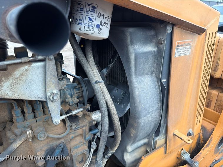 image for item EW1189 2001 Case 560 trencher