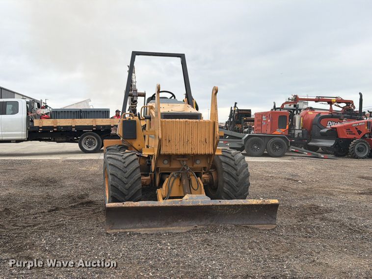 image for item EW1190 1998 Case 560 trencher