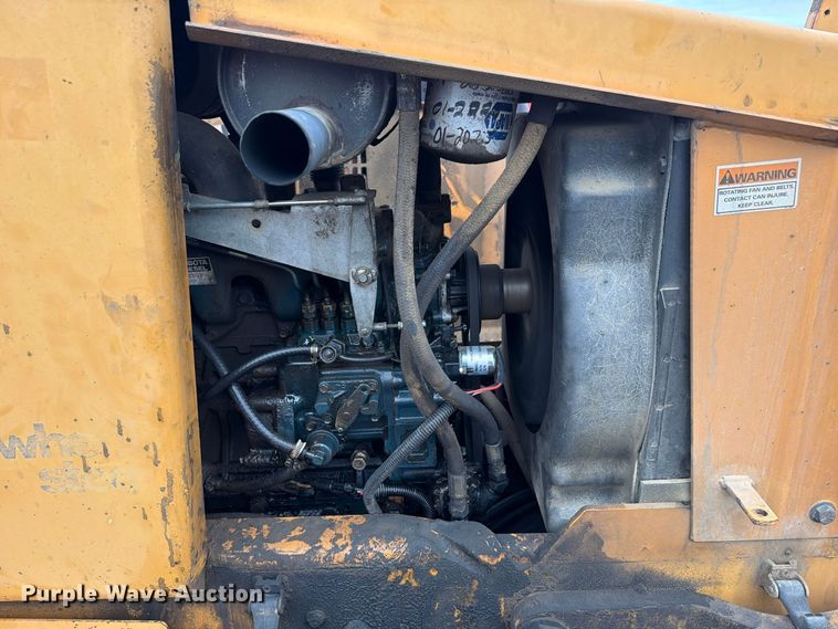 image for item EW1190 1998 Case 560 trencher