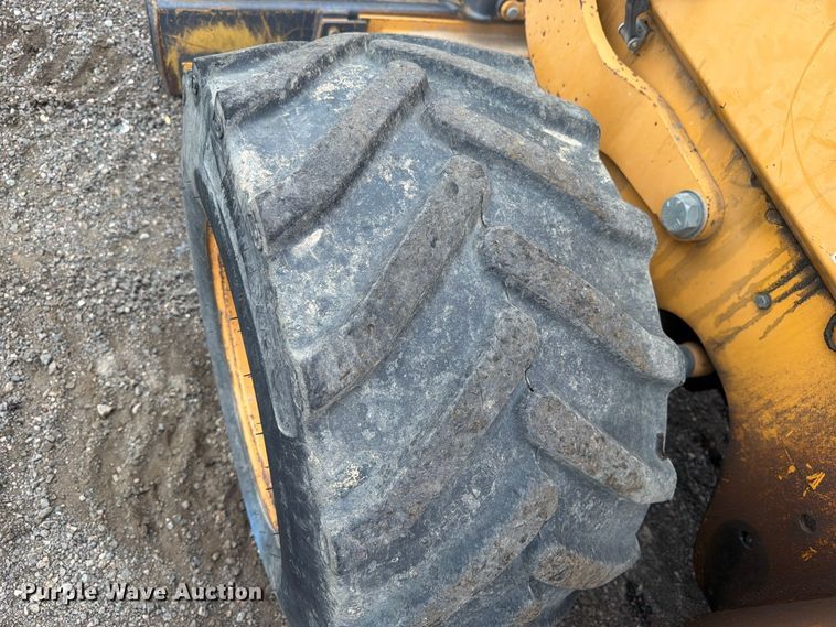 image for item EW1190 1998 Case 560 trencher