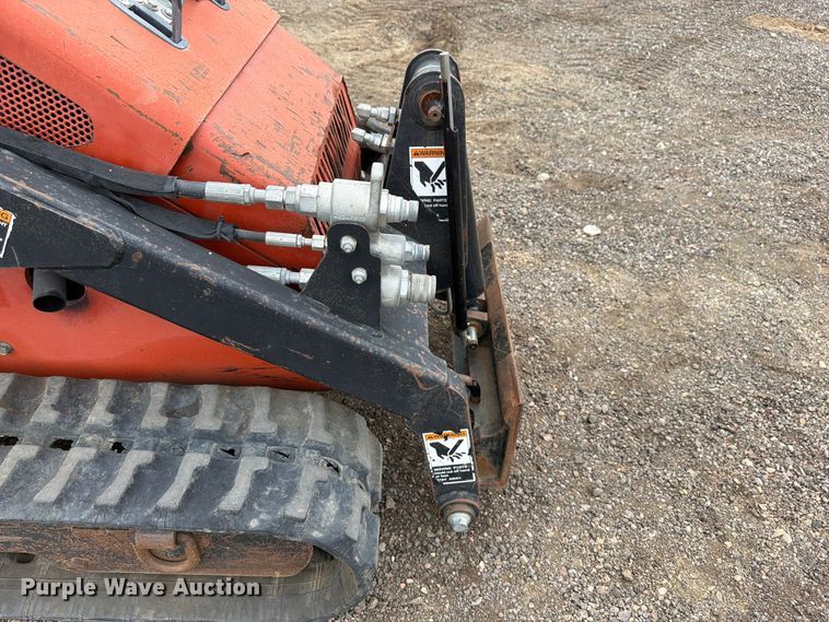 image for item EW1192 2008 Ditch Witch 650 compact utility loader