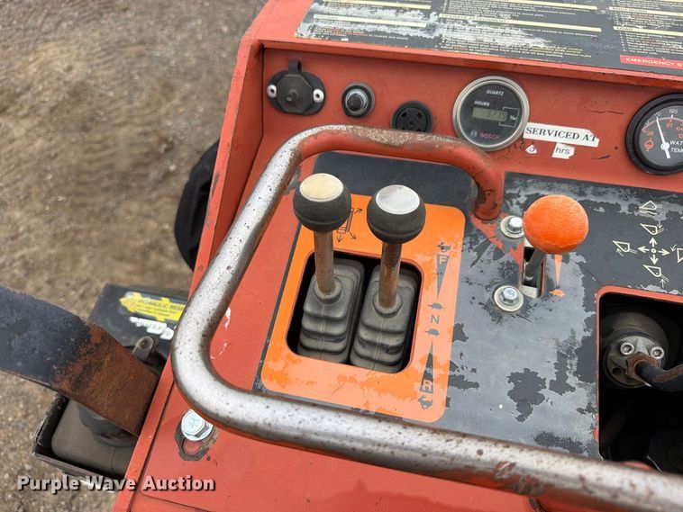image for item EW1192 2008 Ditch Witch 650 compact utility loader