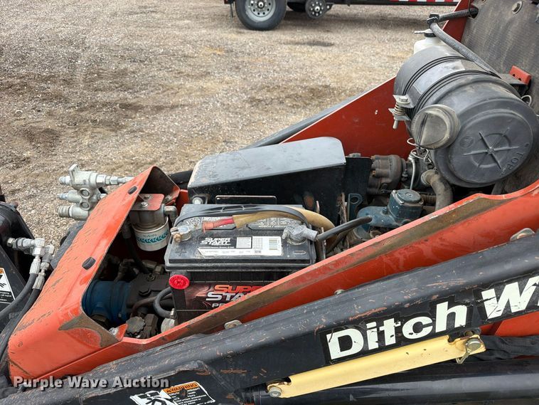 image for item EW1192 2008 Ditch Witch 650 compact utility loader