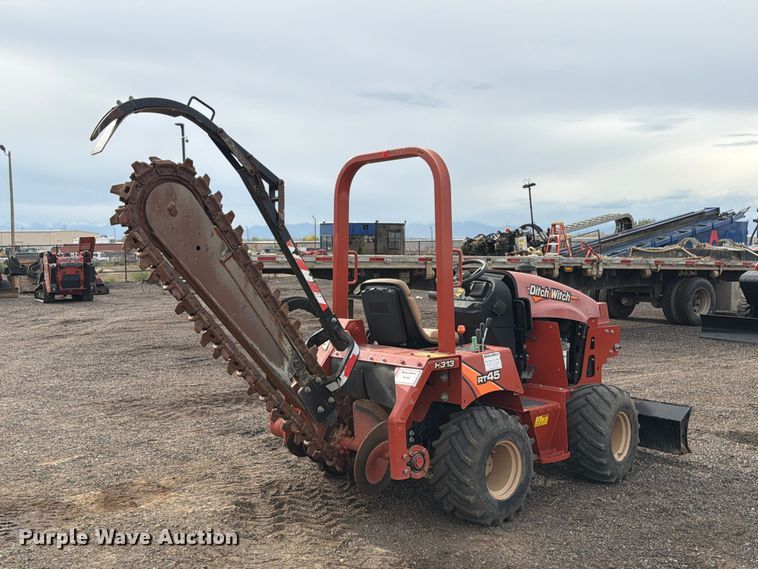 image for item EW1193 2019 Ditch Witch RT45 trencher