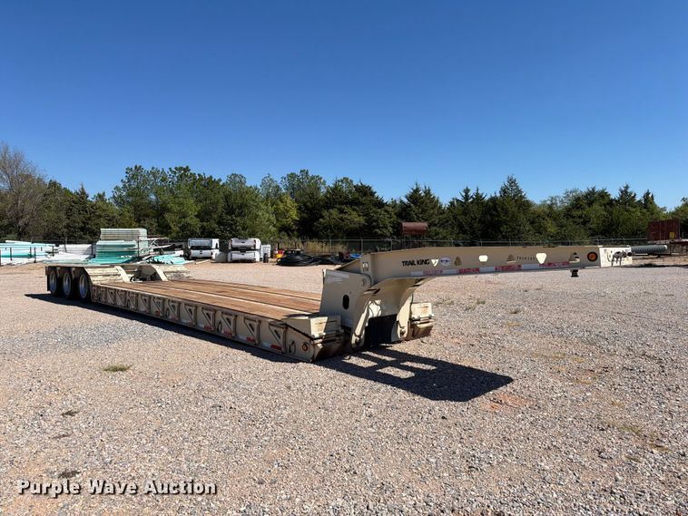 image for item EW7494 2006 Trail king TK110HDG-503 lowboy equipment trailer