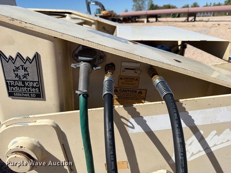 image for item EW7494 2006 Trail king TK110HDG-503 lowboy equipment trailer