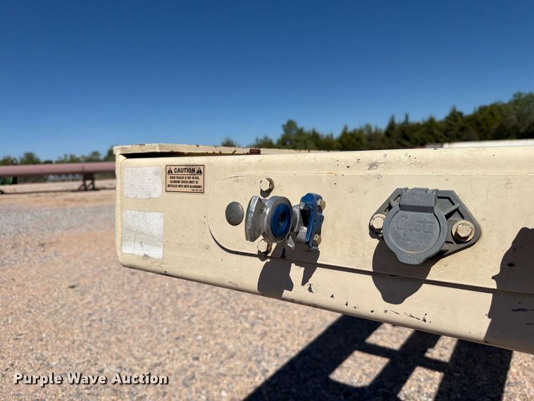 image for item EW7494 2006 Trail king TK110HDG-503 lowboy equipment trailer