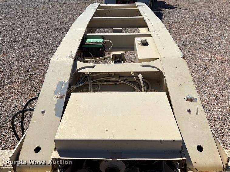 image for item EW7494 2006 Trail king TK110HDG-503 lowboy equipment trailer
