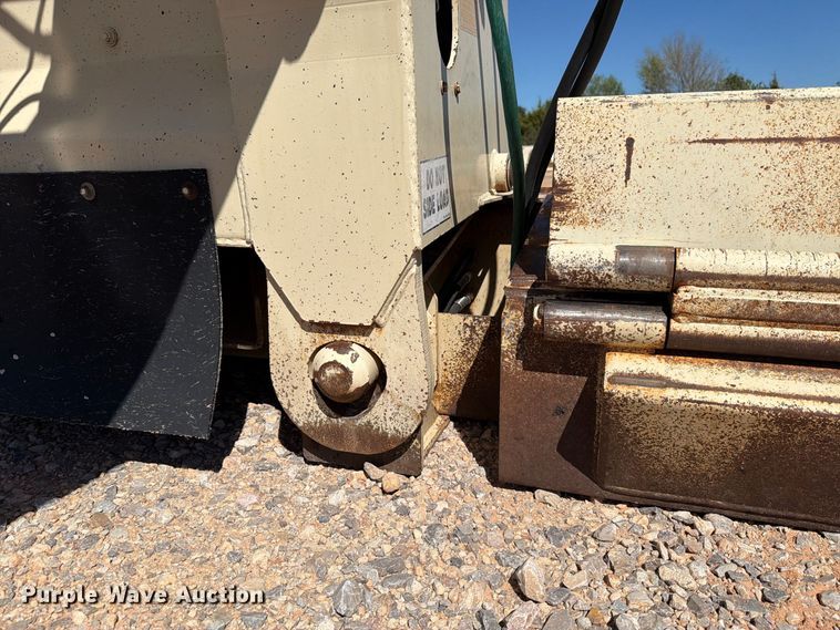 image for item EW7494 2006 Trail king TK110HDG-503 lowboy equipment trailer