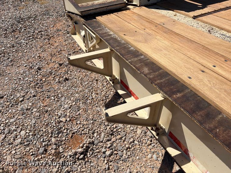 image for item EW7494 2006 Trail king TK110HDG-503 lowboy equipment trailer