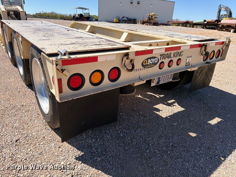 image for item EW7494 2006 Trail king TK110HDG-503 lowboy equipment trailer