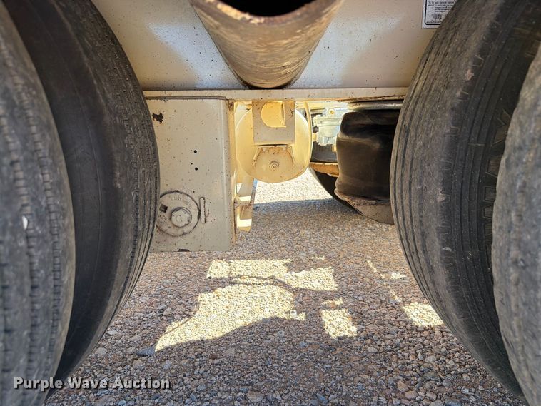 image for item EW7494 2006 Trail king TK110HDG-503 lowboy equipment trailer
