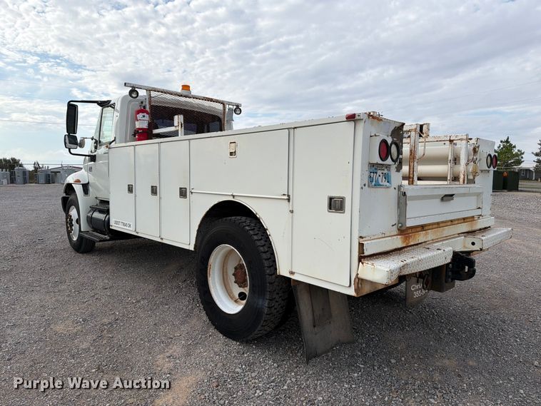 image for item EW7568 2007 International DuraStar 4400 utility / service truck