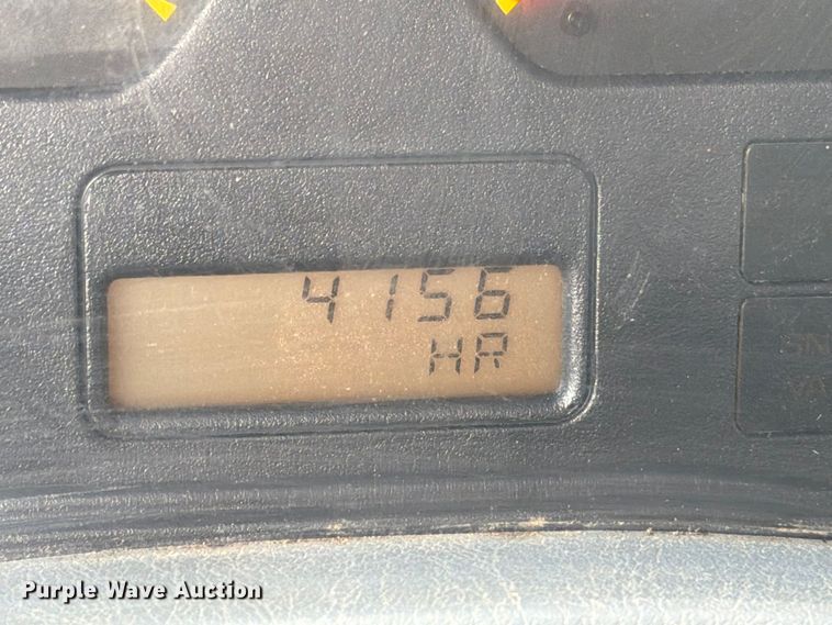 image for item EW7568 2007 International DuraStar 4400 utility / service truck