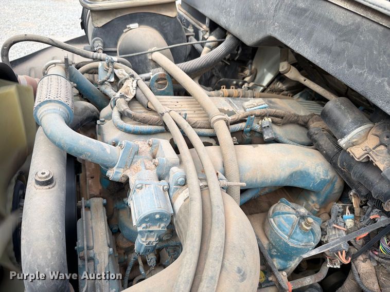 image for item EW7568 2007 International DuraStar 4400 utility / service truck