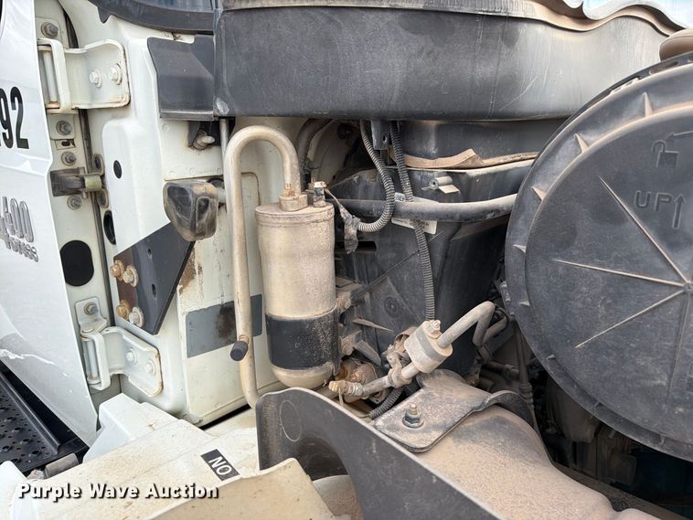 image for item EW7568 2007 International DuraStar 4400 utility / service truck