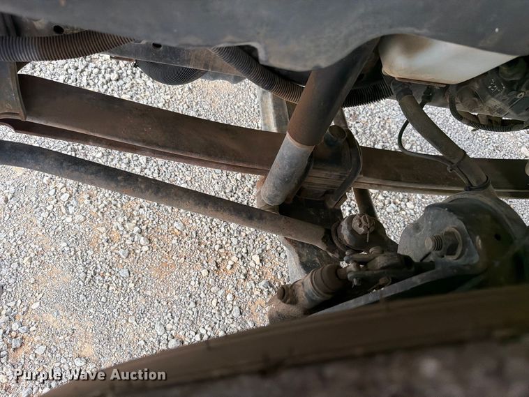 image for item EW7568 2007 International DuraStar 4400 utility / service truck
