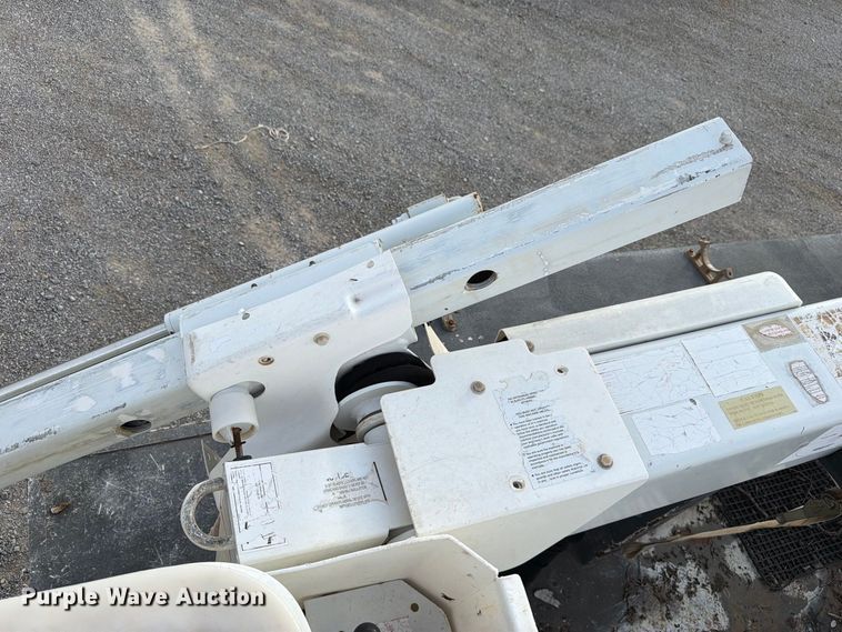 image for item EW7569 2017 Ford F550 Super Duty bucket truck