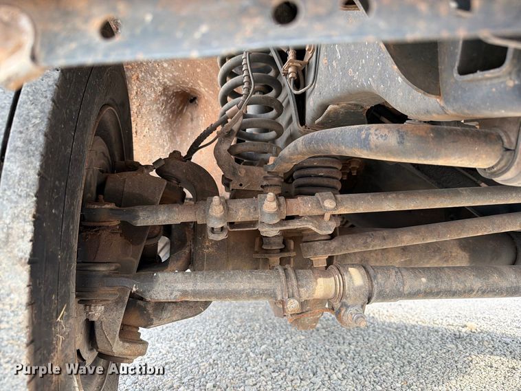 image for item EW7569 2017 Ford F550 Super Duty bucket truck