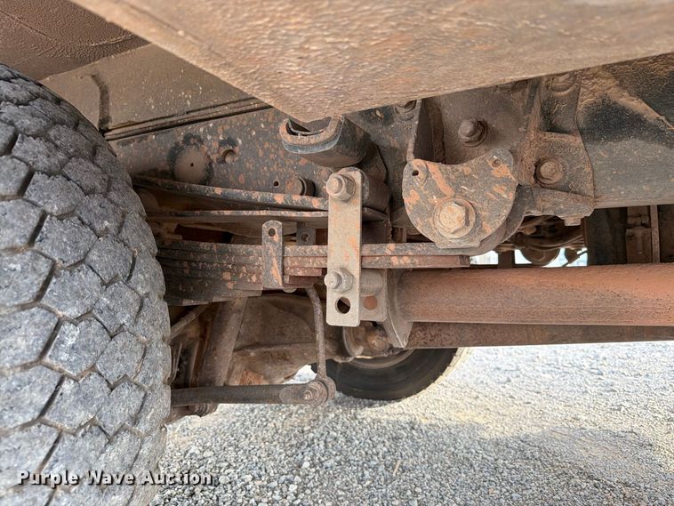 image for item EW7569 2017 Ford F550 Super Duty bucket truck