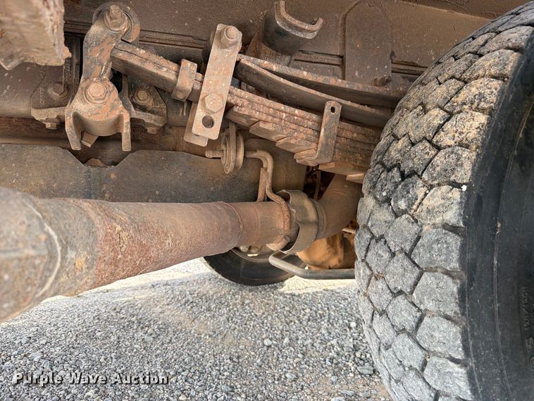image for item EW7569 2017 Ford F550 Super Duty bucket truck