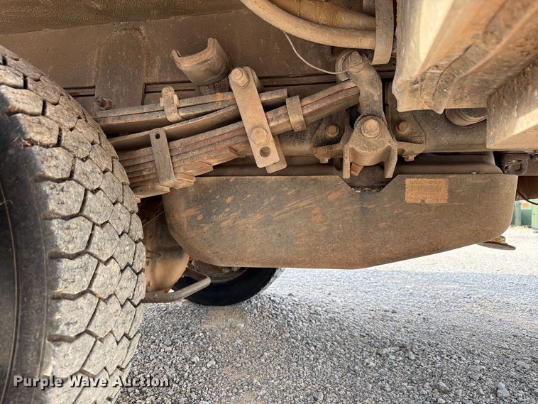image for item EW7569 2017 Ford F550 Super Duty bucket truck