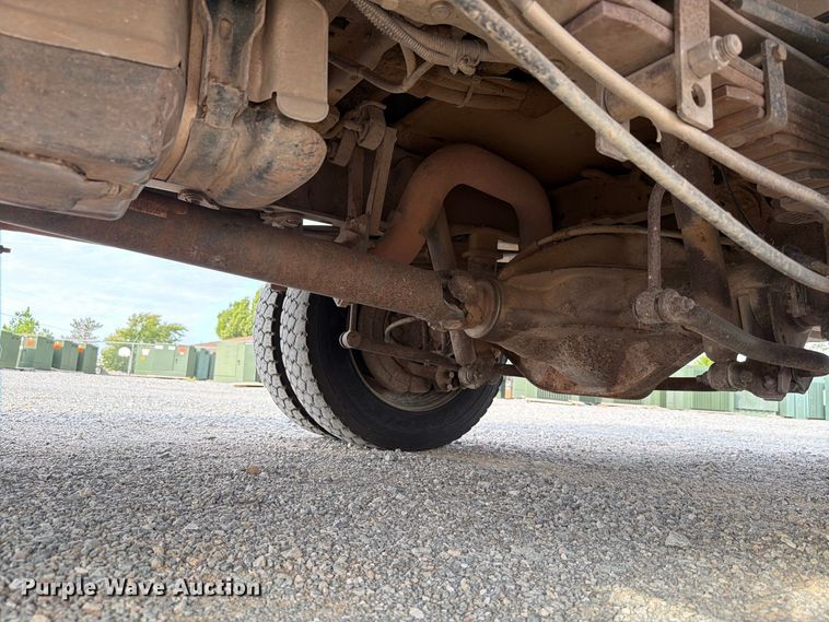 image for item EW7569 2017 Ford F550 Super Duty bucket truck