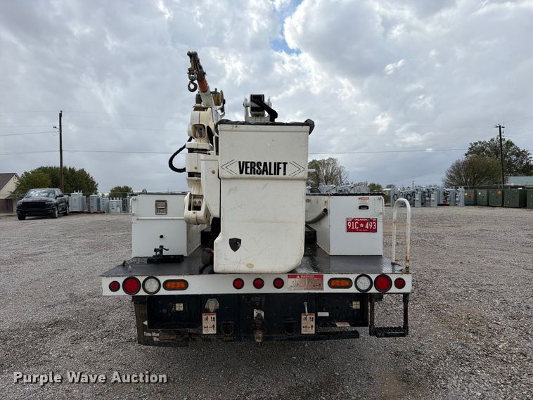 image for item EW7570 2017 Ford F550 Super Duty bucket truck