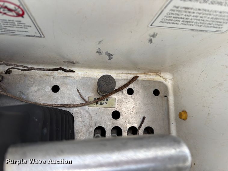 image for item EW7570 2017 Ford F550 Super Duty bucket truck
