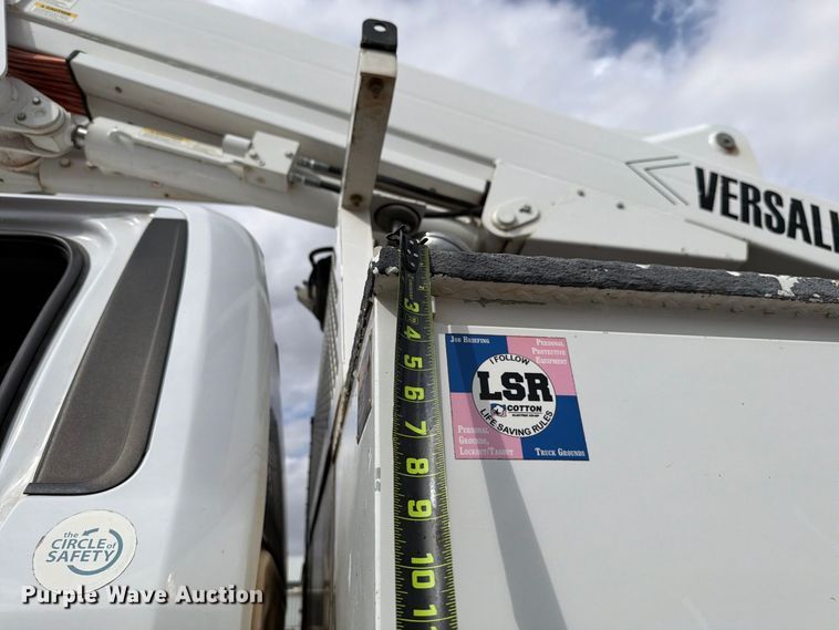image for item EW7570 2017 Ford F550 Super Duty bucket truck