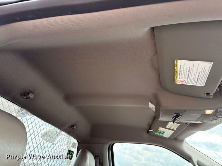 image for item EW7570 2017 Ford F550 Super Duty bucket truck