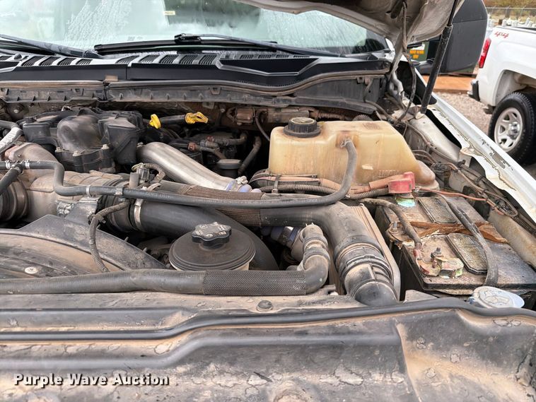 image for item EW7570 2017 Ford F550 Super Duty bucket truck