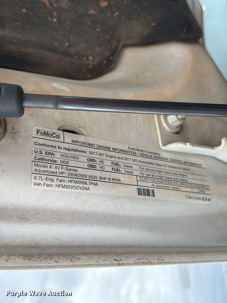 image for item EW7570 2017 Ford F550 Super Duty bucket truck