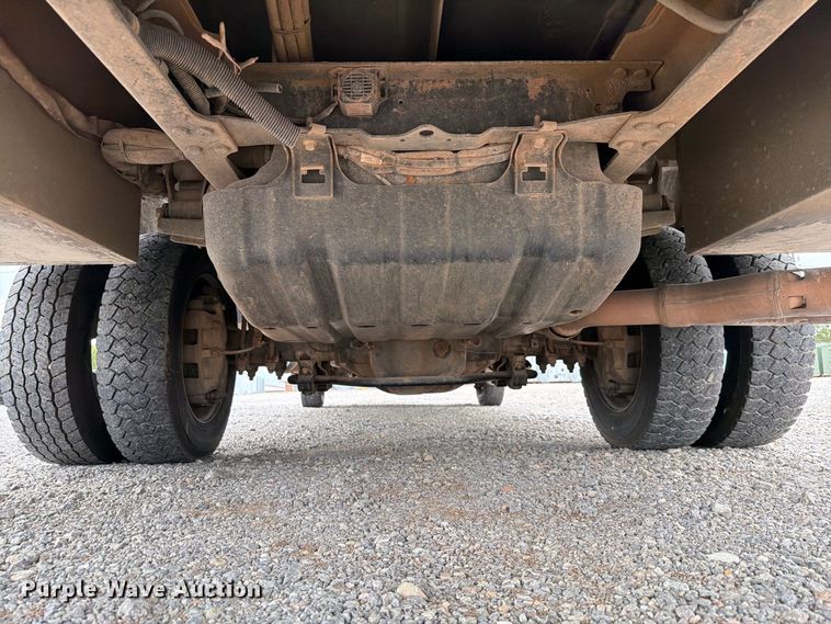 image for item EW7570 2017 Ford F550 Super Duty bucket truck