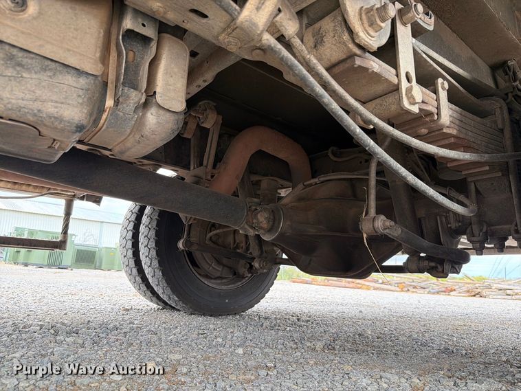 image for item EW7570 2017 Ford F550 Super Duty bucket truck