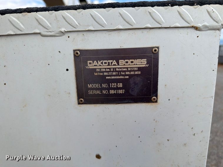 image for item EW7571 2019 RAM 5500 bucket truck