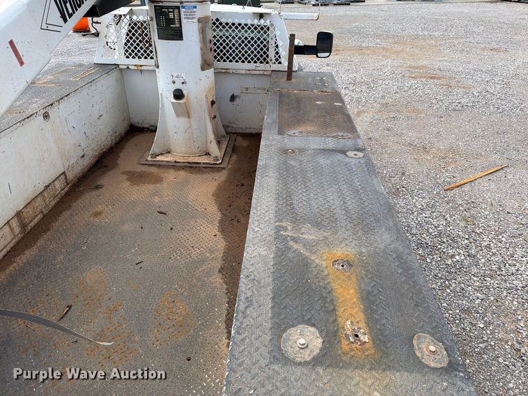 image for item EW7571 2019 RAM 5500 bucket truck