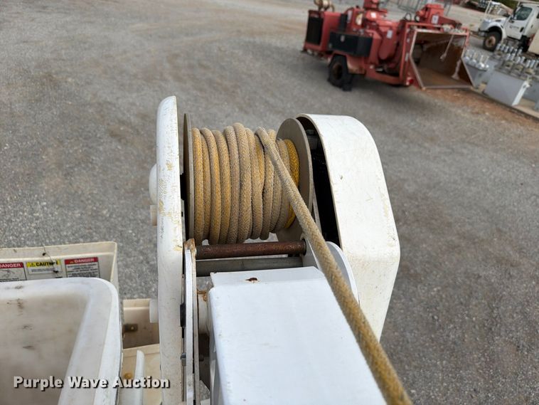 image for item EW7571 2019 RAM 5500 bucket truck