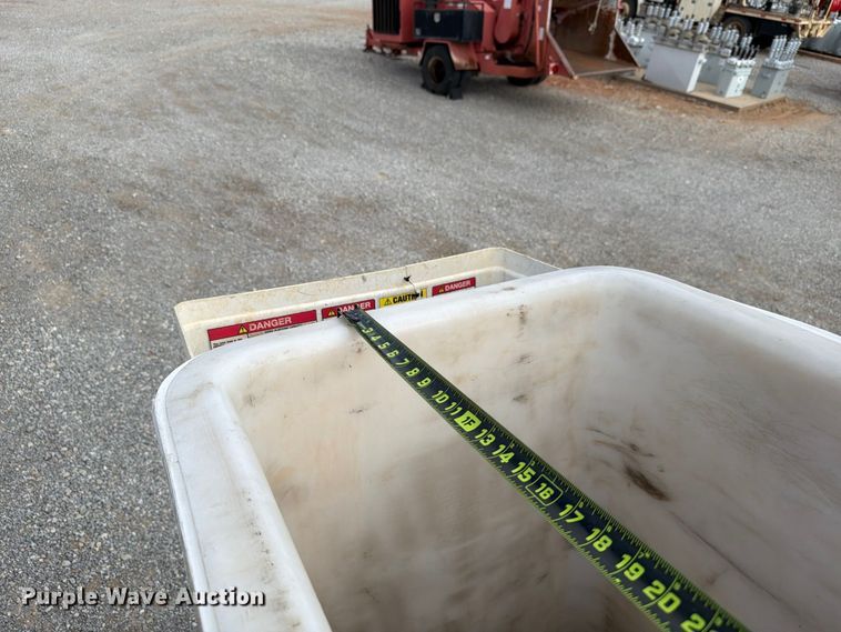 image for item EW7571 2019 RAM 5500 bucket truck