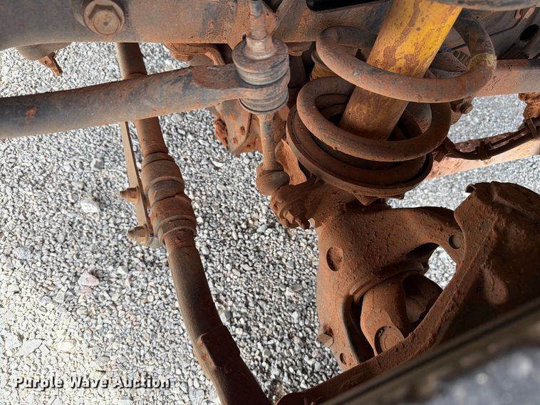image for item EW7571 2019 RAM 5500 bucket truck