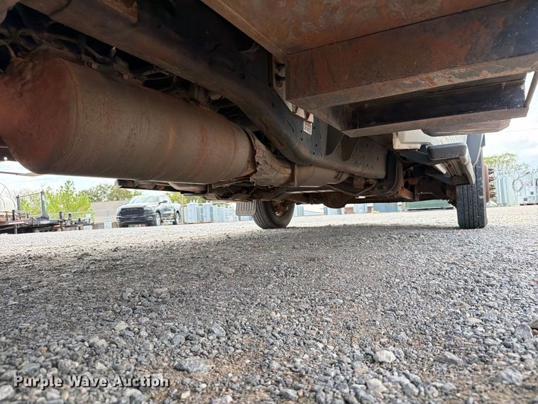 image for item EW7571 2019 RAM 5500 bucket truck