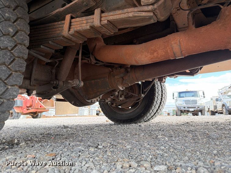 image for item EW7571 2019 RAM 5500 bucket truck