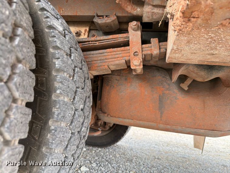 image for item EW7571 2019 RAM 5500 bucket truck